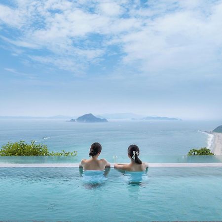 Irago Ocean Resort Tahara Exterior photo