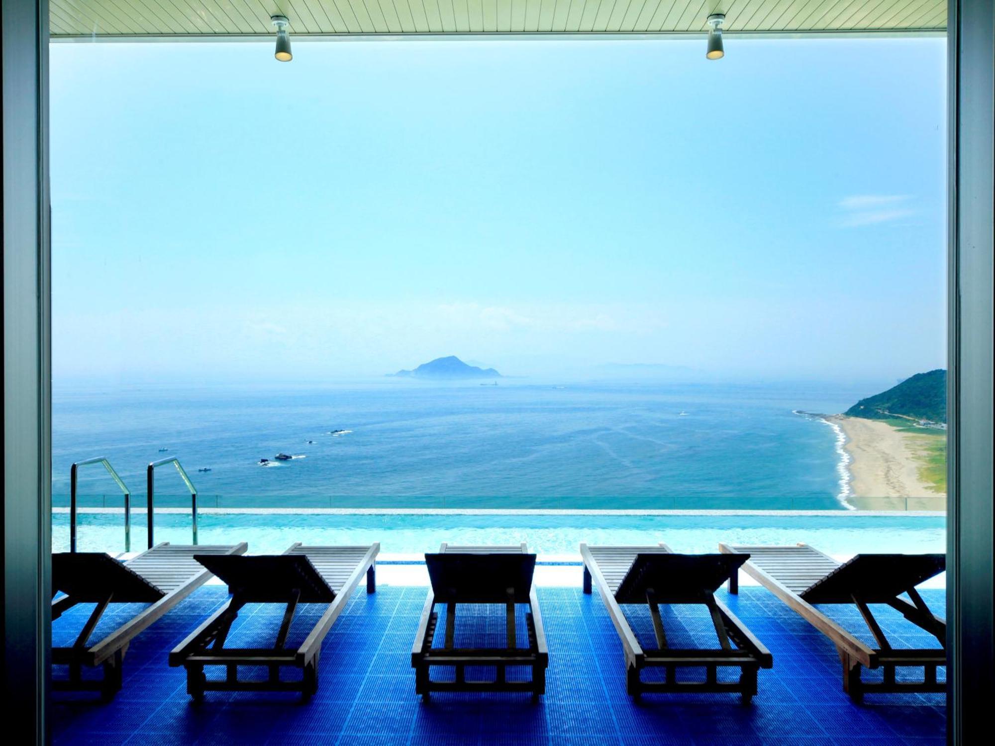 Irago Ocean Resort Tahara Exterior photo